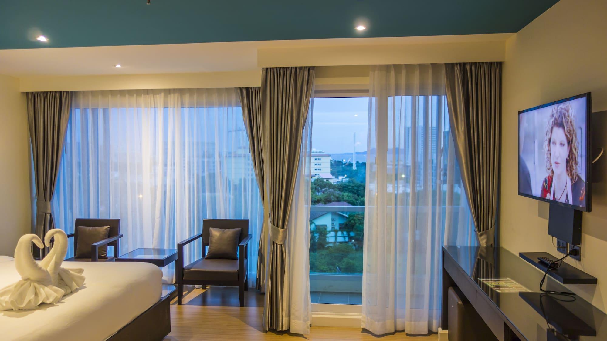 Unique Regency Pattaya Hotell Exteriör bild