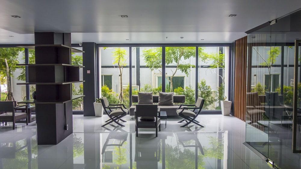 Unique Regency Pattaya Hotell Exteriör bild